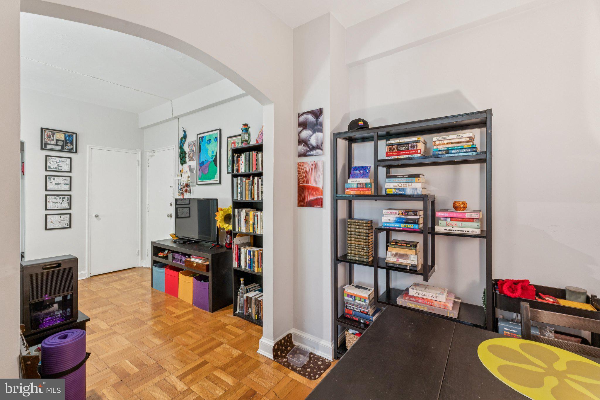 2515 K STREET NW 109