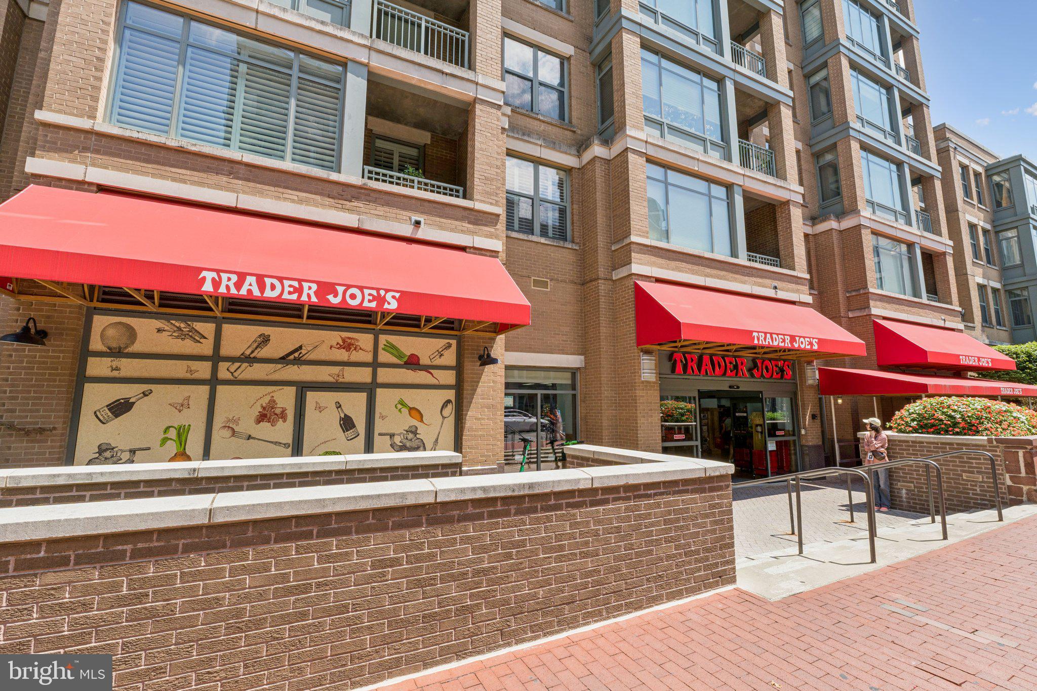 2515 K STREET NW 109