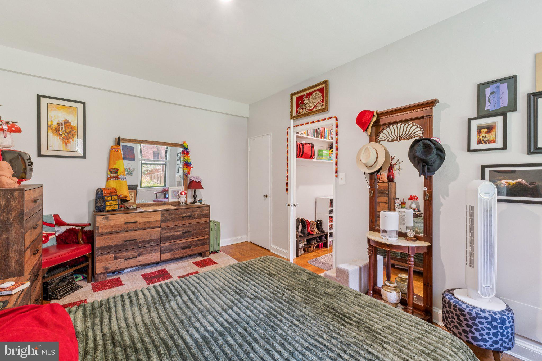 2515 K STREET NW 109