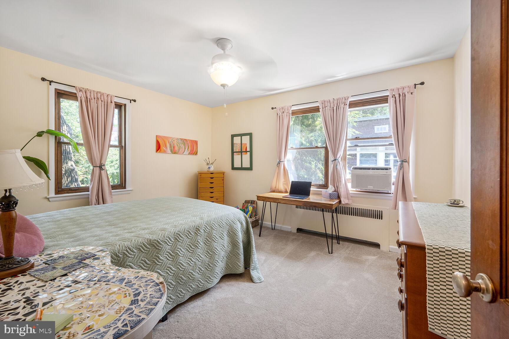 2322 40TH PLACE NW #301