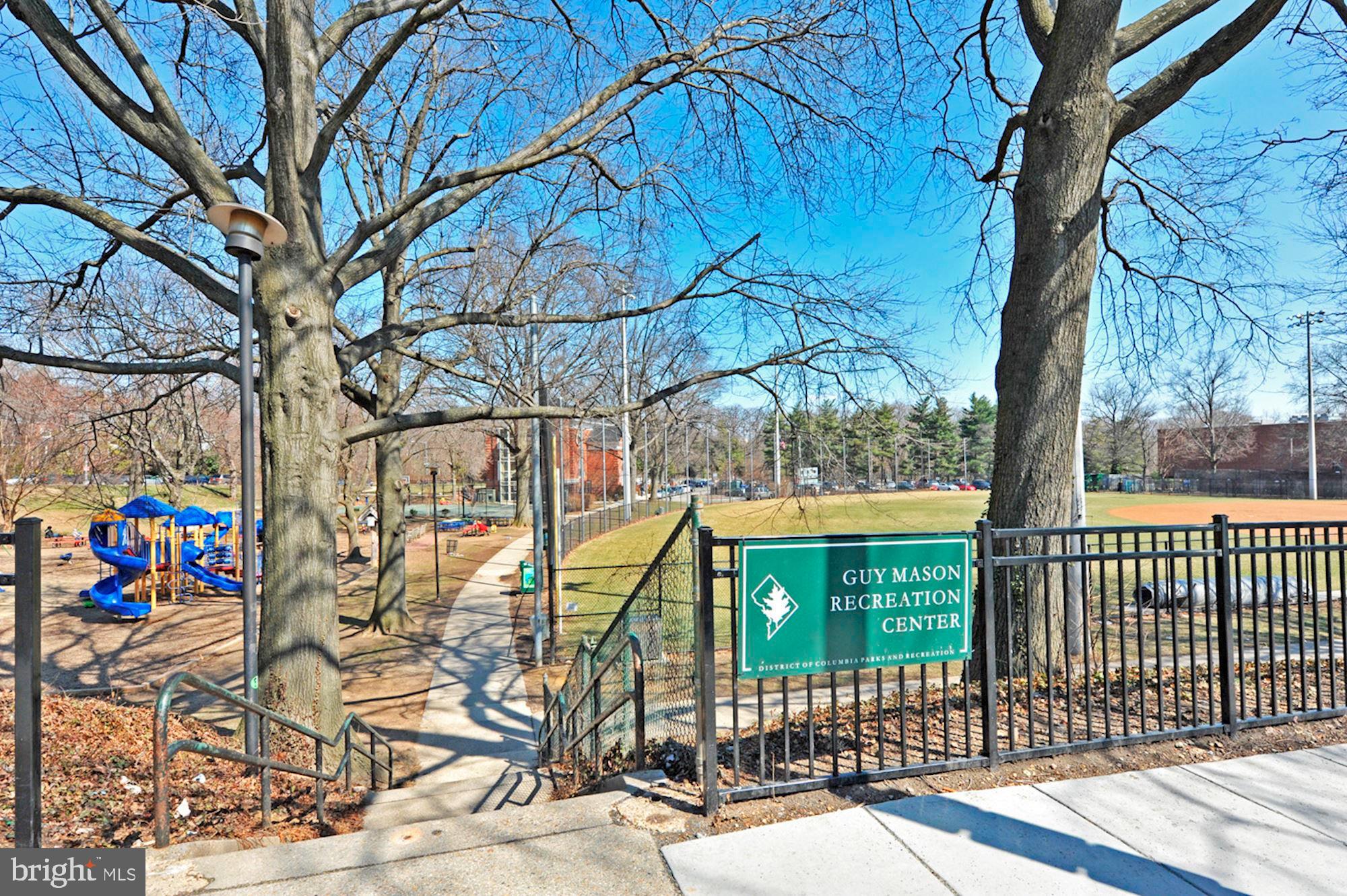 2322 40TH PLACE NW #301