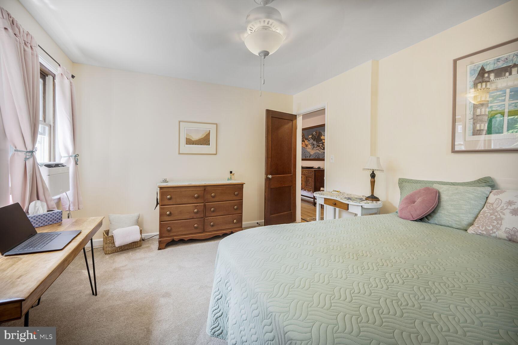 2322 40TH PLACE NW #301