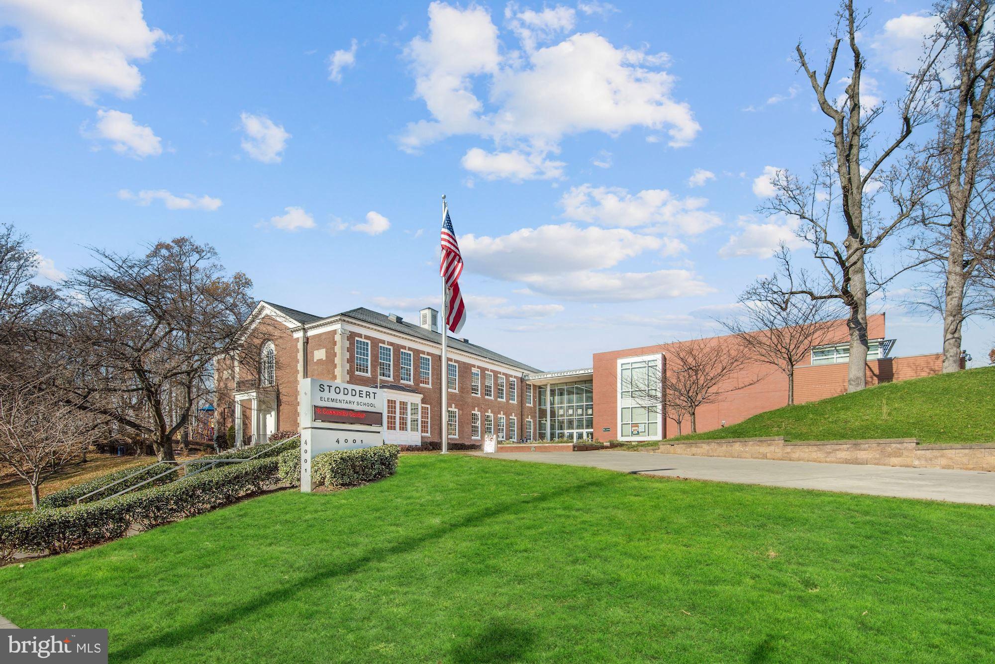 2322 40TH PLACE NW #301