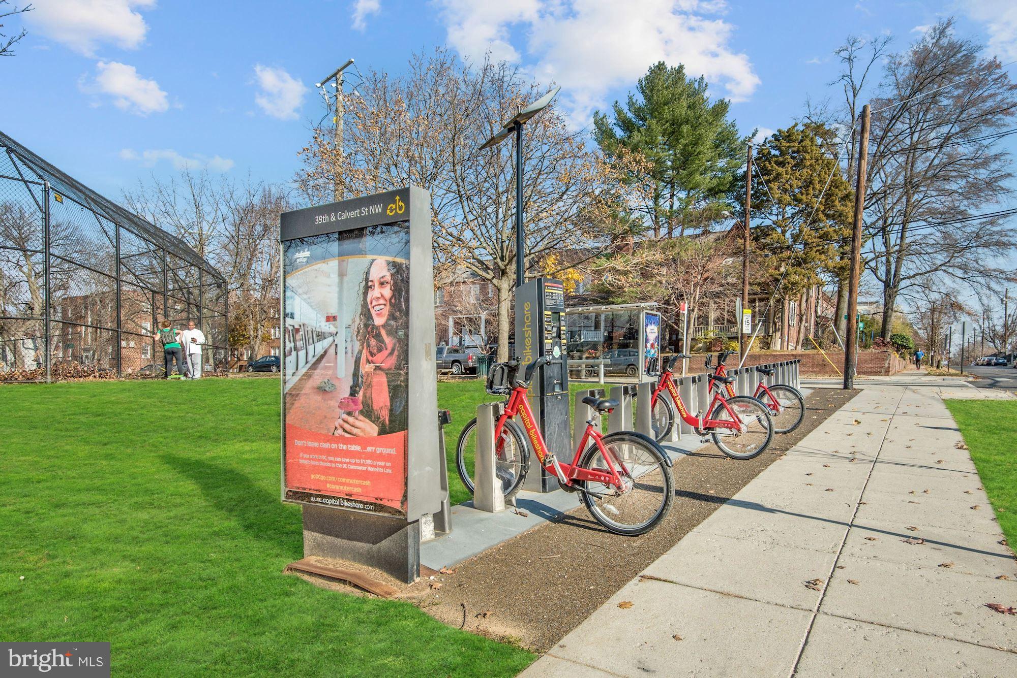 2322 40TH PLACE NW #301