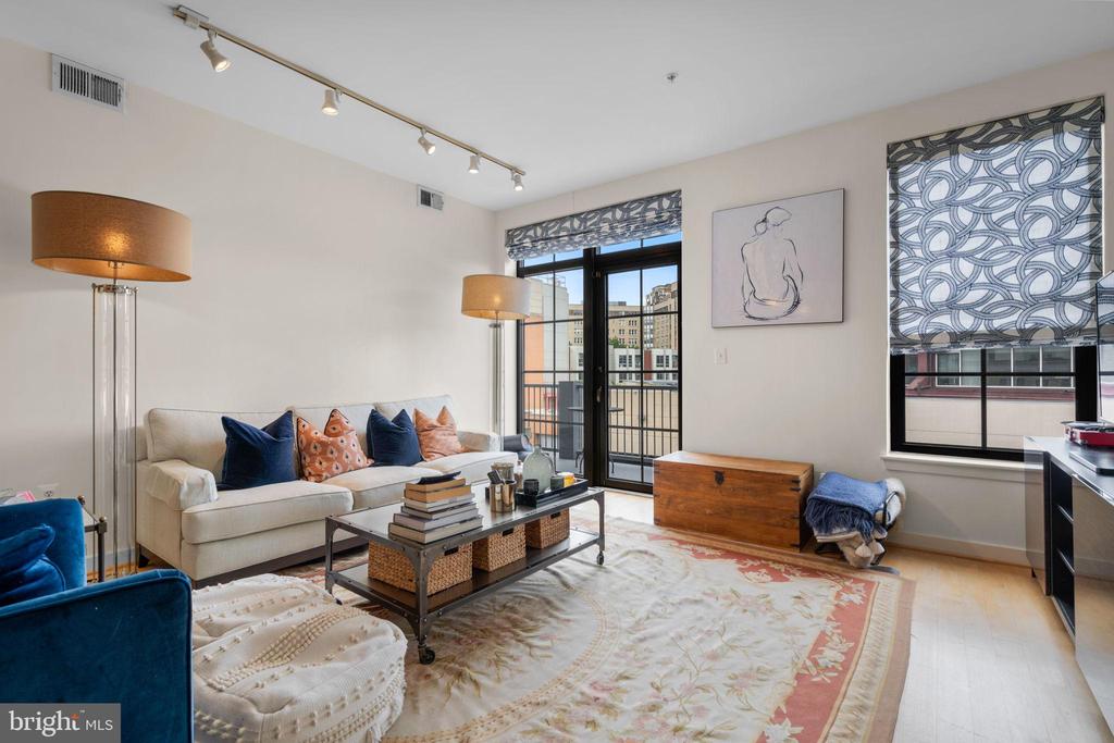 2412 17TH STREET NW 301