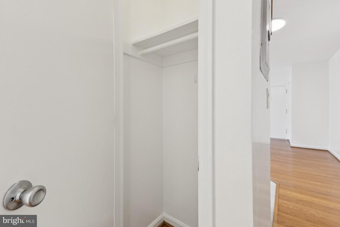 526 KENYON STREET NW 104