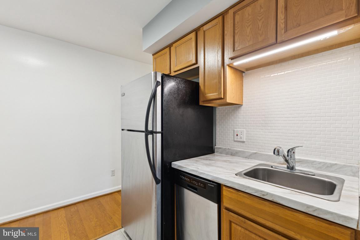 526 KENYON STREET NW 104