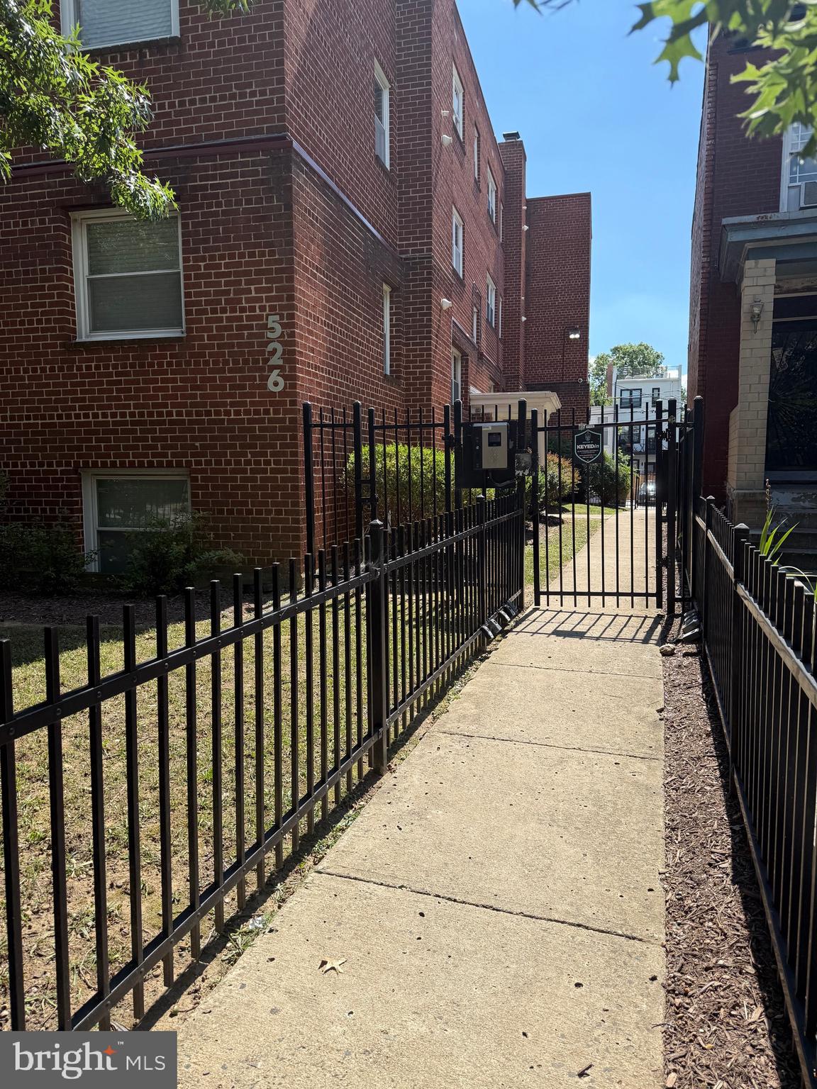 526 KENYON STREET NW 104