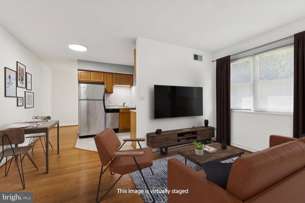 526 KENYON STREET NW 104
