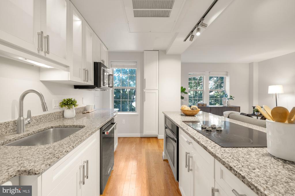 1314 MASSACHUSETTS AVENUE NW 301