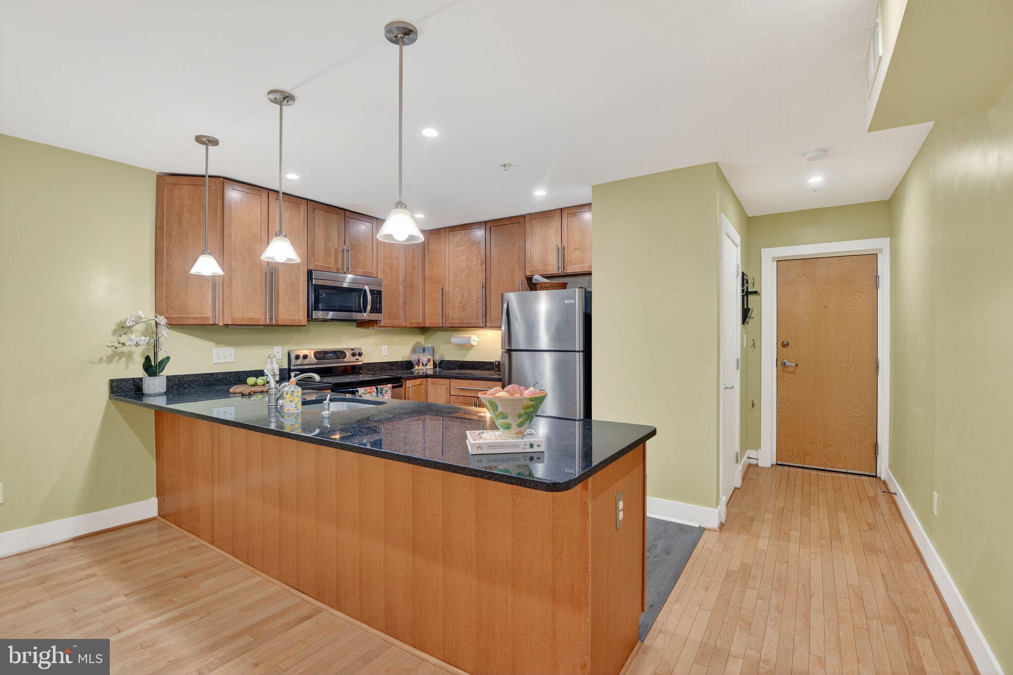 1323 K STREET SE 203