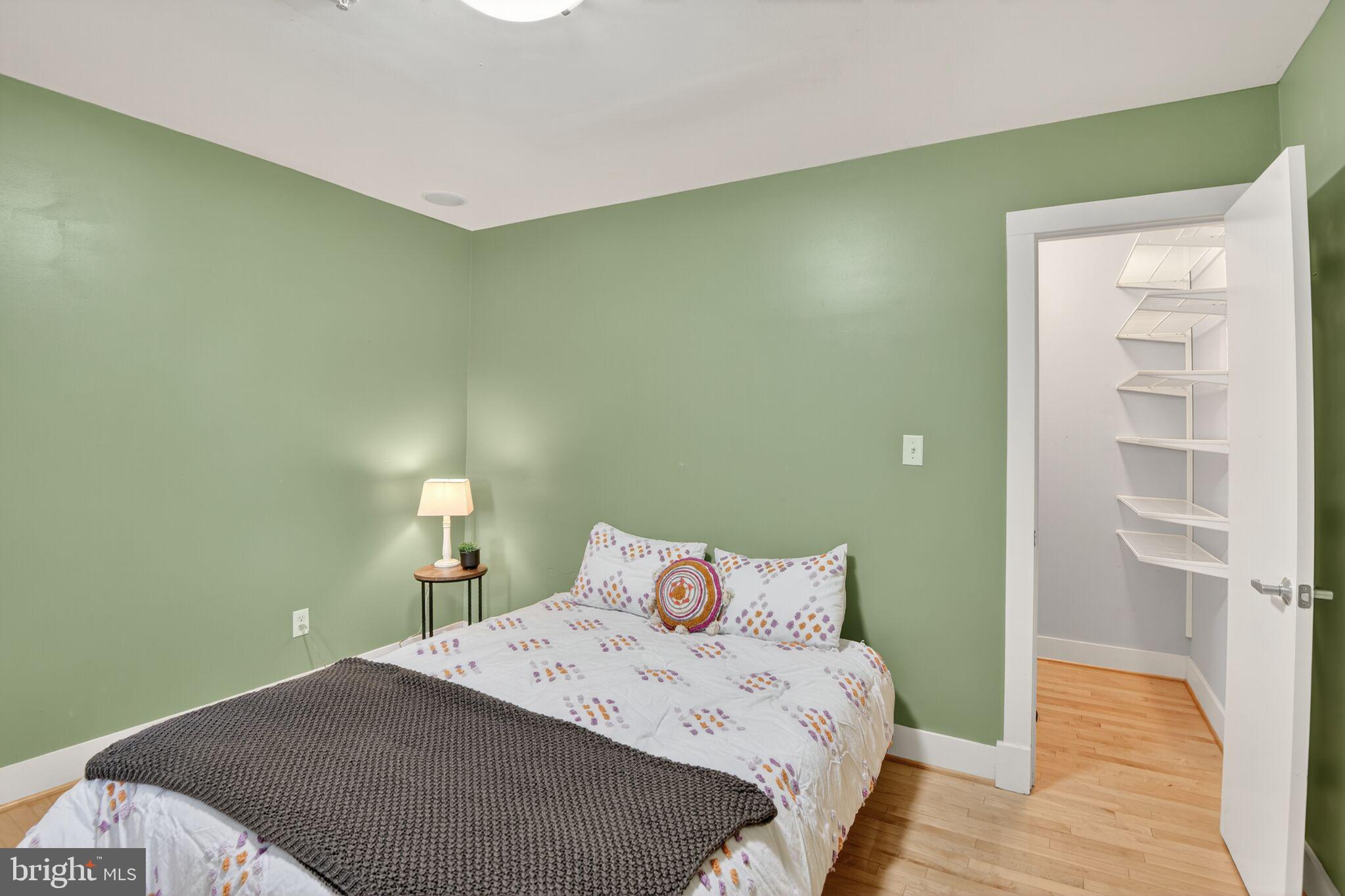 1323 K STREET SE 203