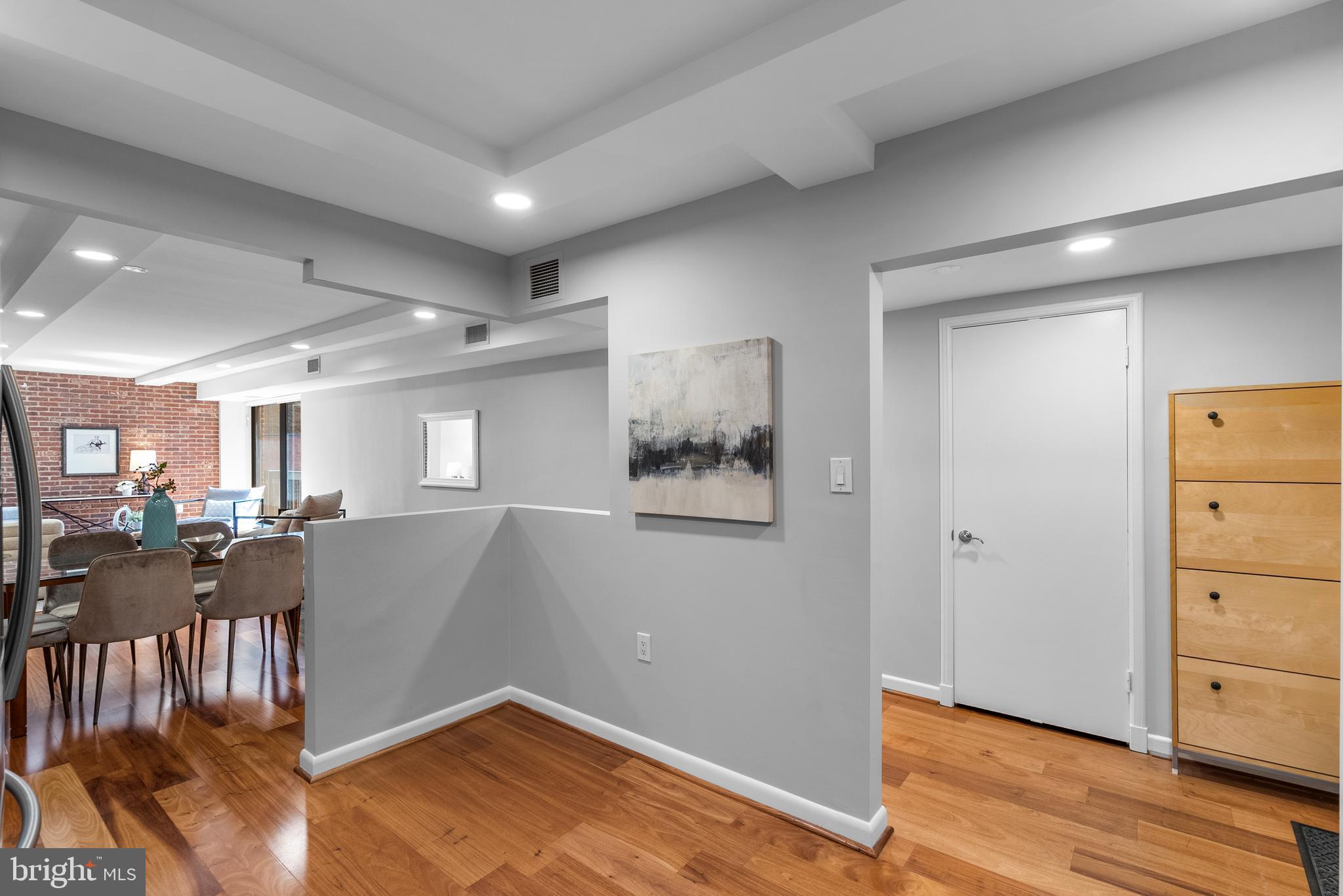 1045 31ST STREET NW 302