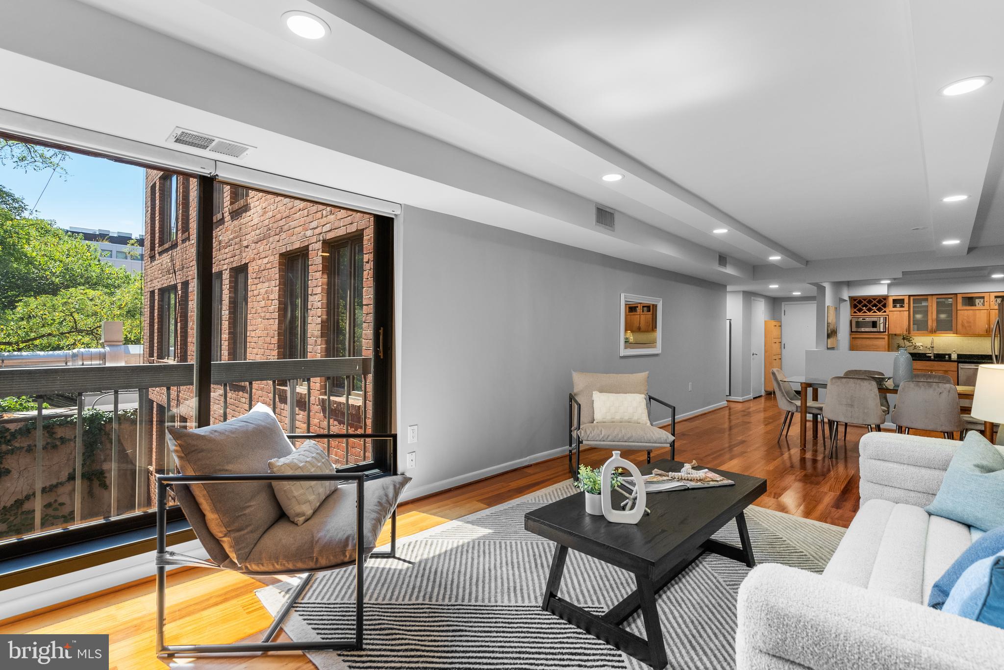 1045 31ST STREET NW 302