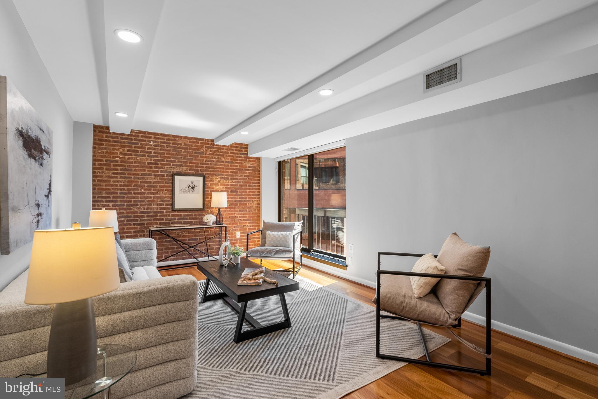 1045 31ST STREET NW 302