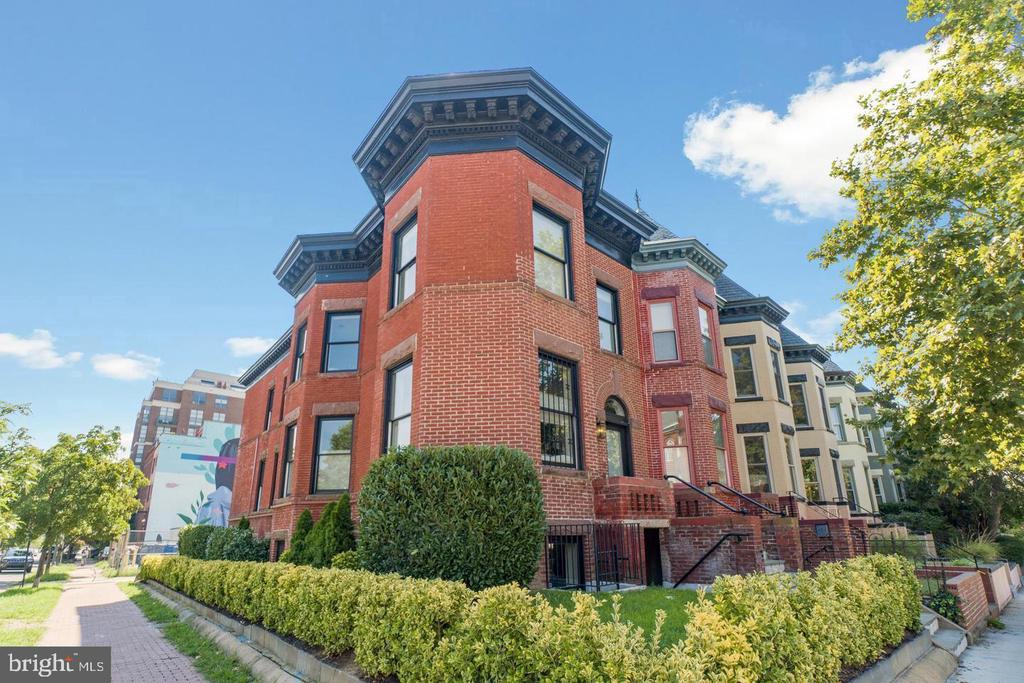 2035 13TH STREET NW 1