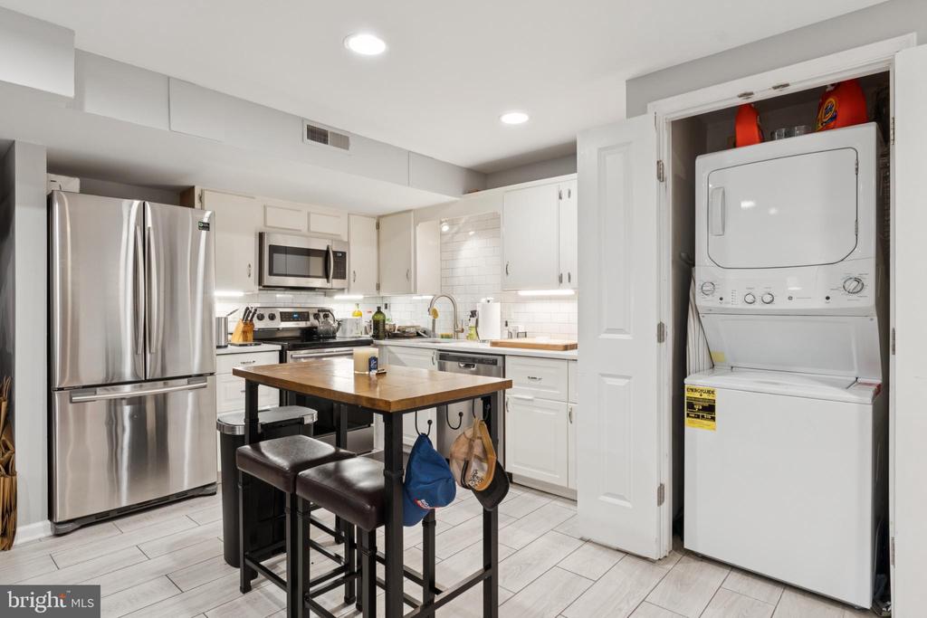 1406 12TH STREET NW
