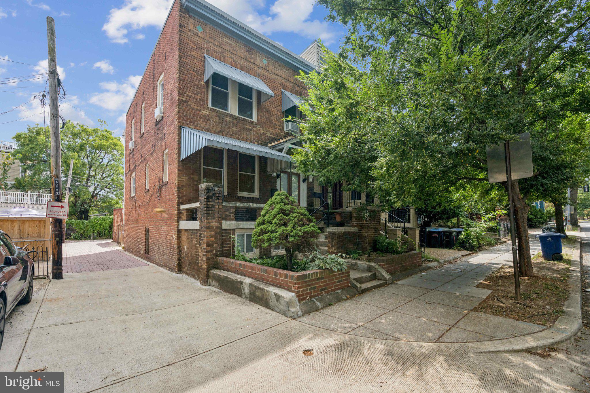 1002 IRVING STREET NW