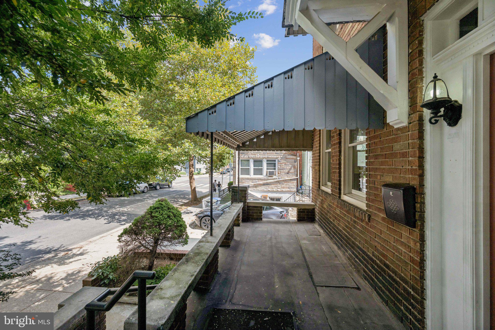 1002 IRVING STREET NW