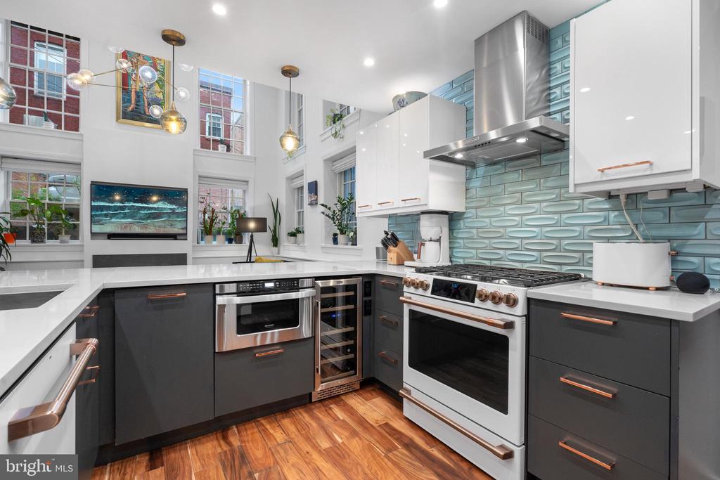 1111 M STREET NW 2