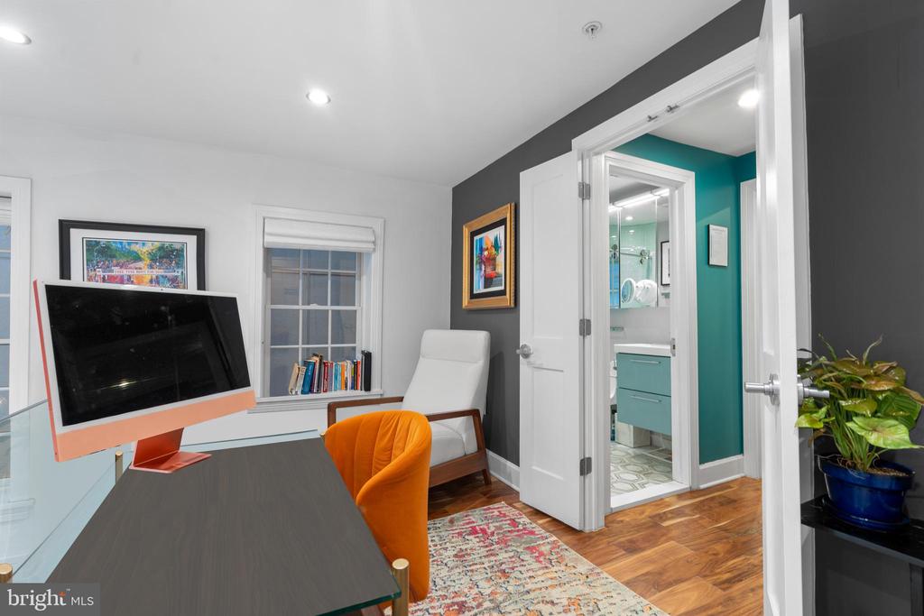 1111 M STREET NW 2