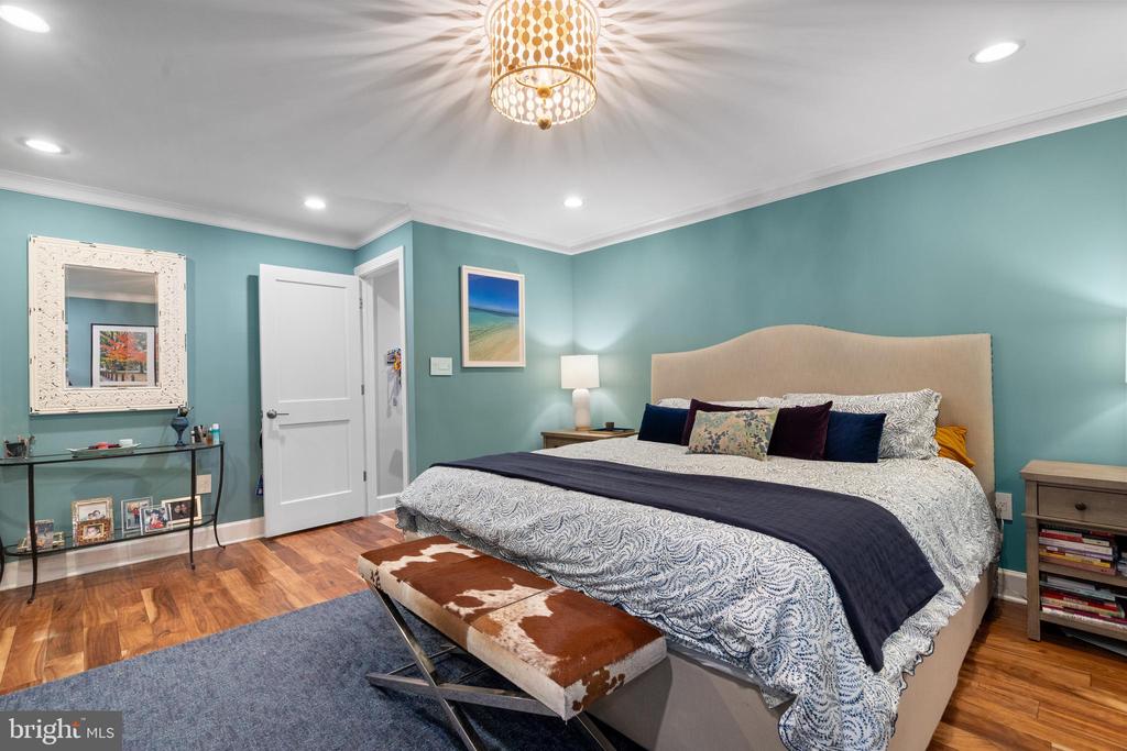 1111 M STREET NW 2