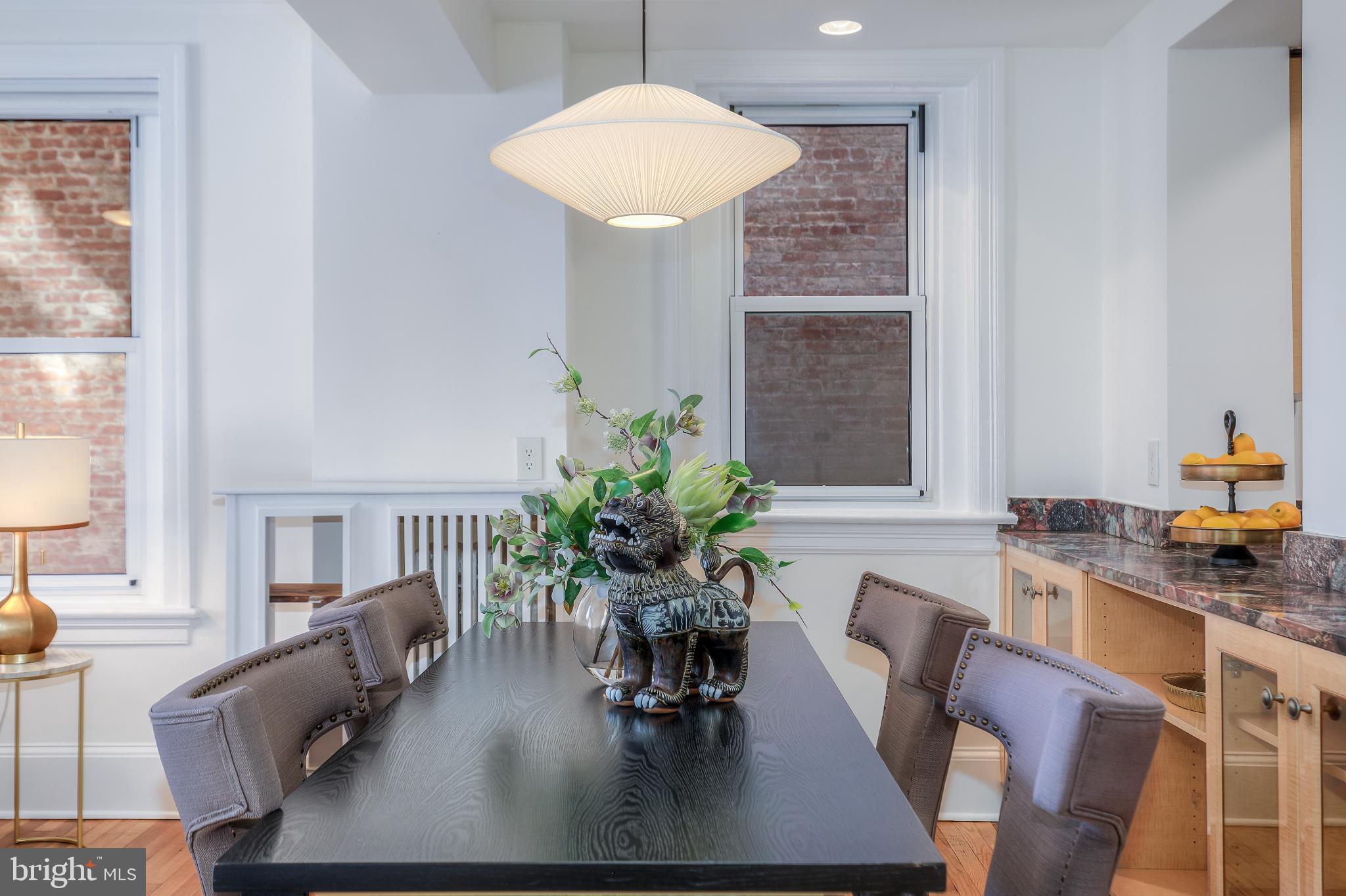 1954 COLUMBIA ROAD NW 201