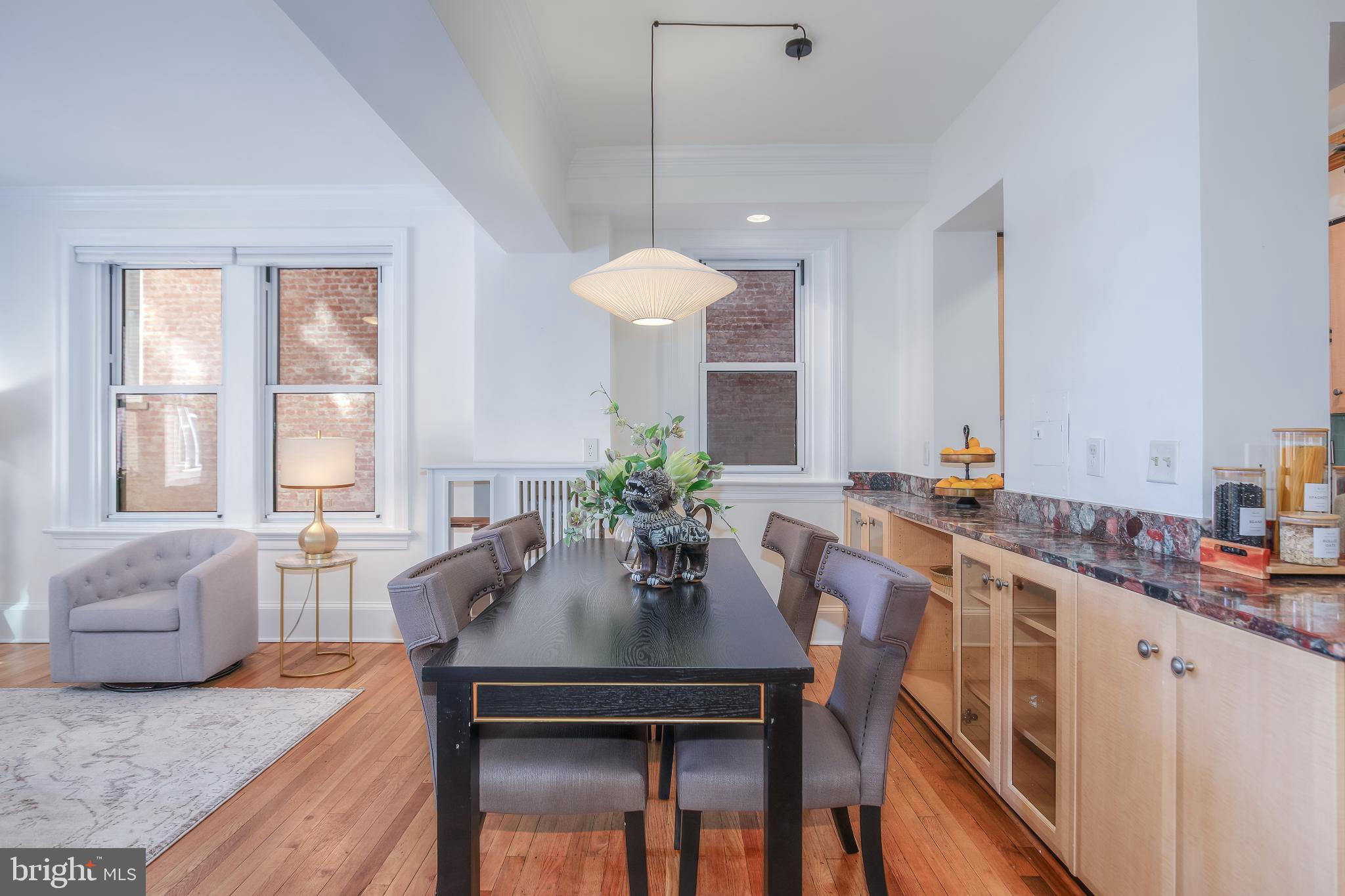 1954 COLUMBIA ROAD NW 201