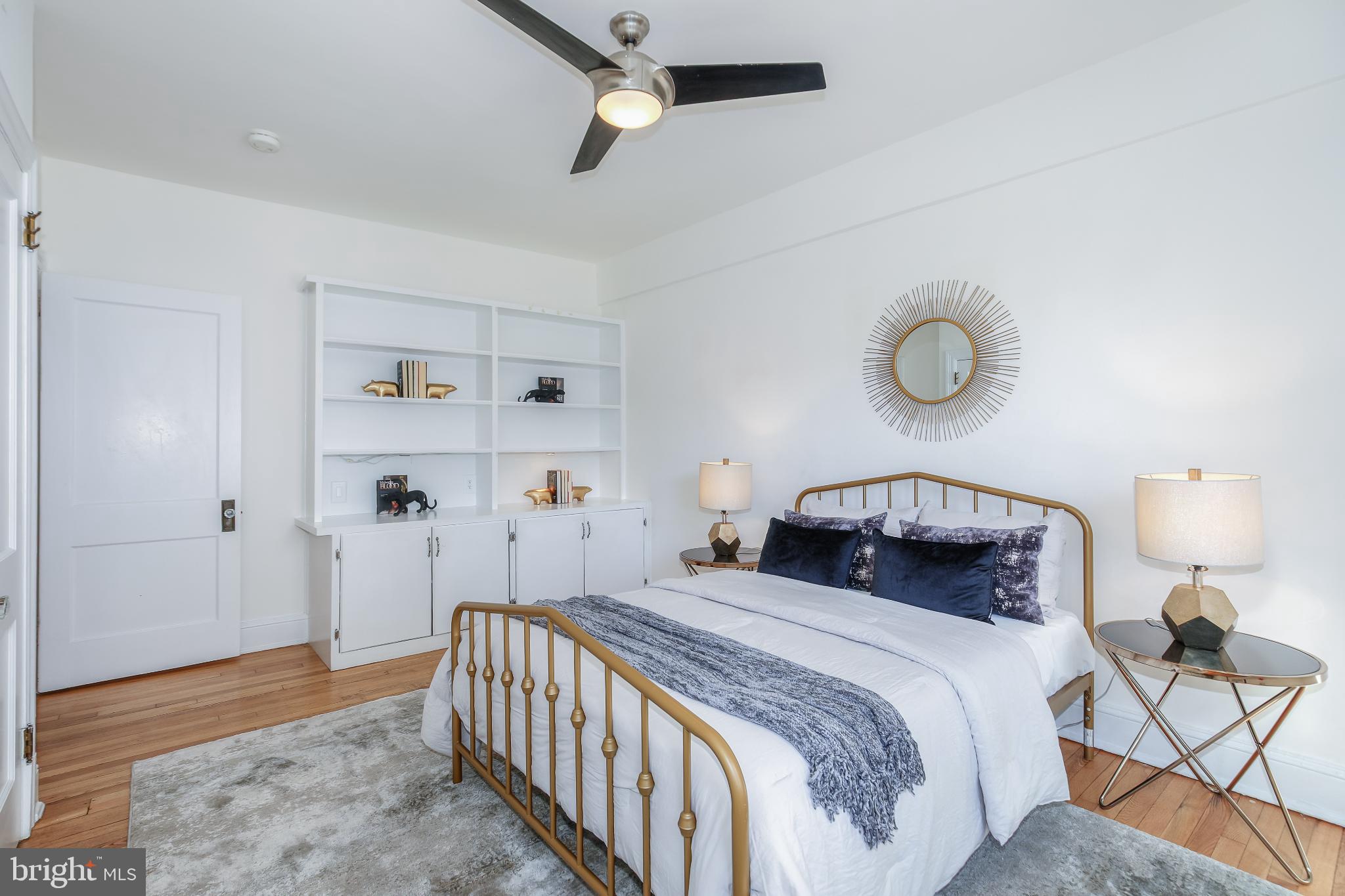 1954 COLUMBIA ROAD NW 201