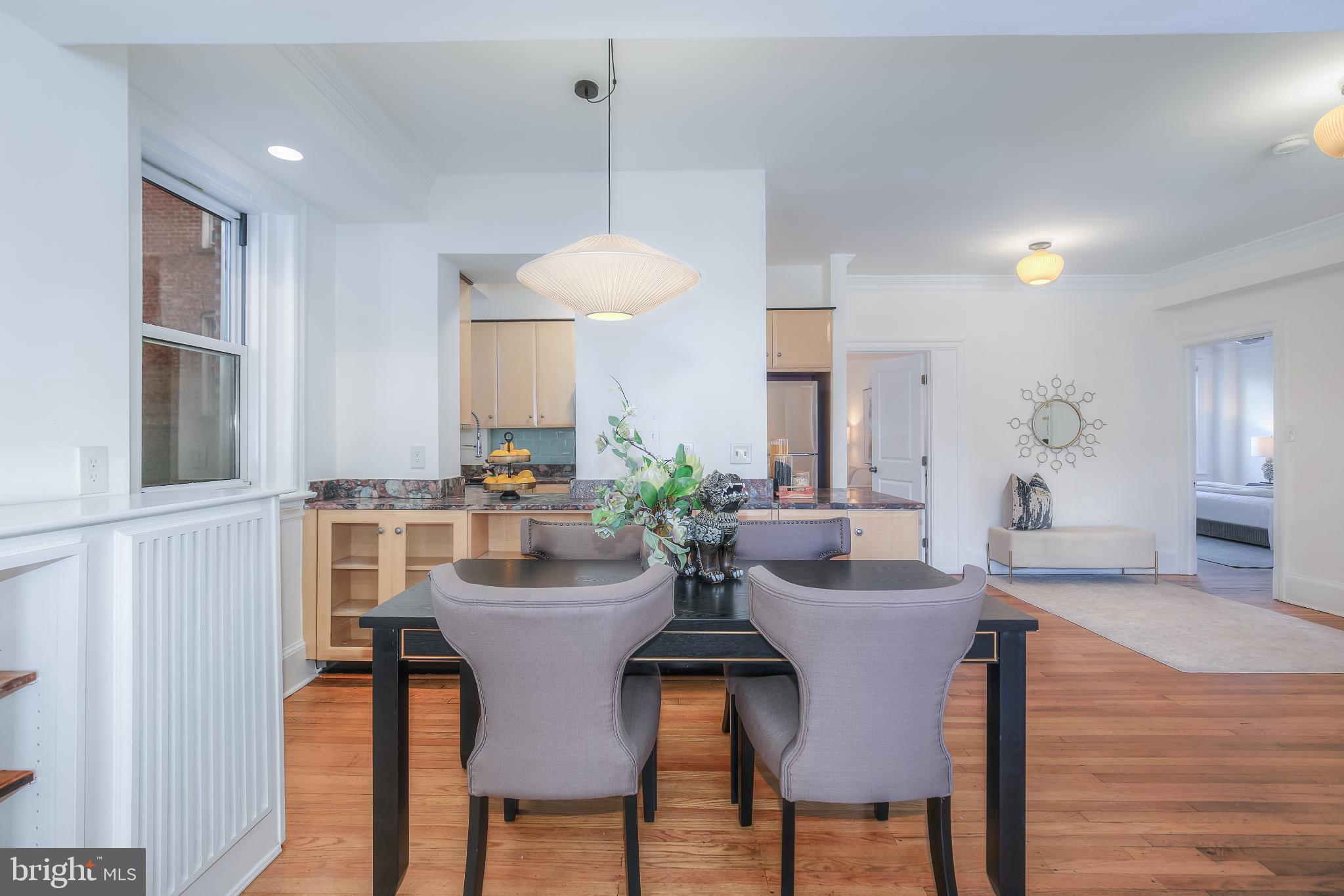 1954 COLUMBIA ROAD NW 201