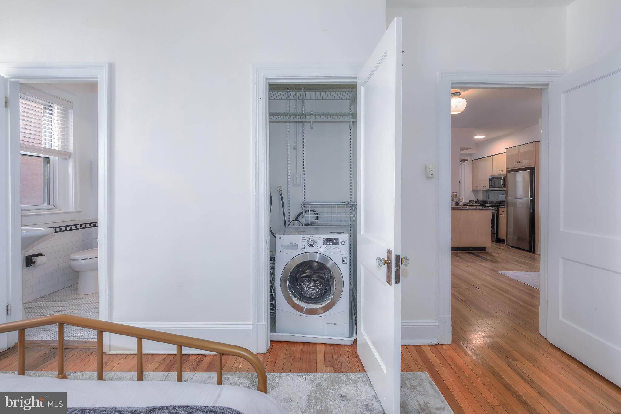 1954 COLUMBIA ROAD NW 201