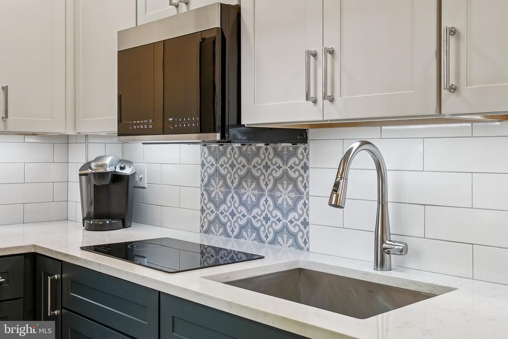 18 9TH STREET NE 304