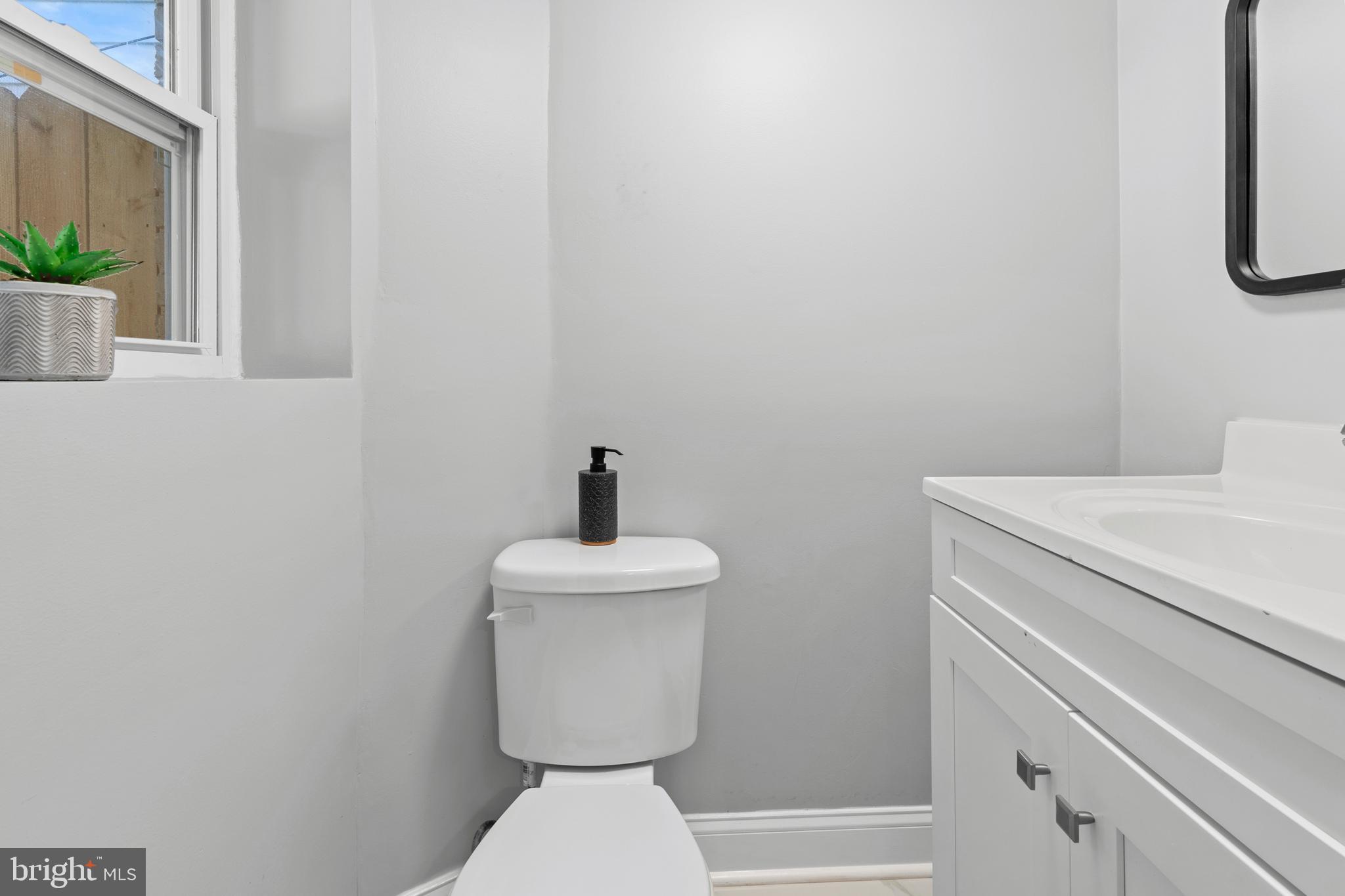 127 ROCK CREEK CHURCH ROAD NW