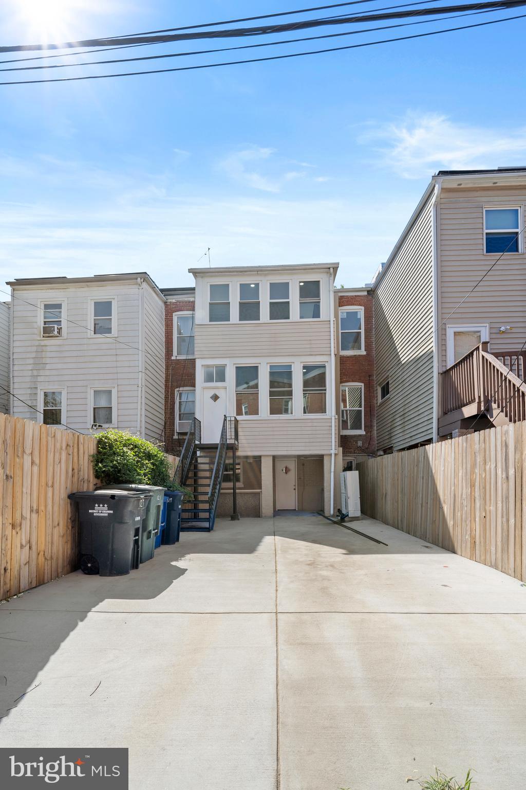 127 ROCK CREEK CHURCH ROAD NW