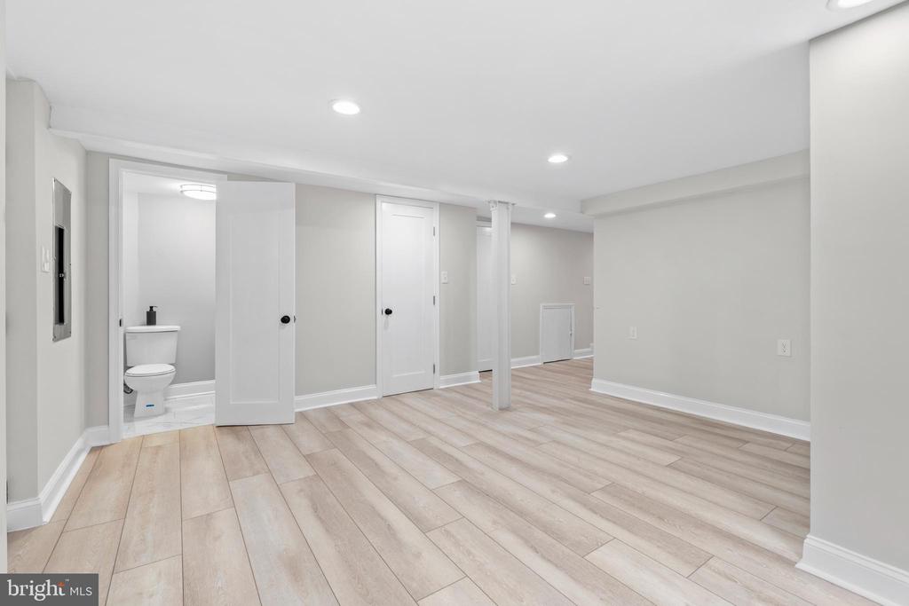 127 ROCK CREEK CHURCH ROAD NW