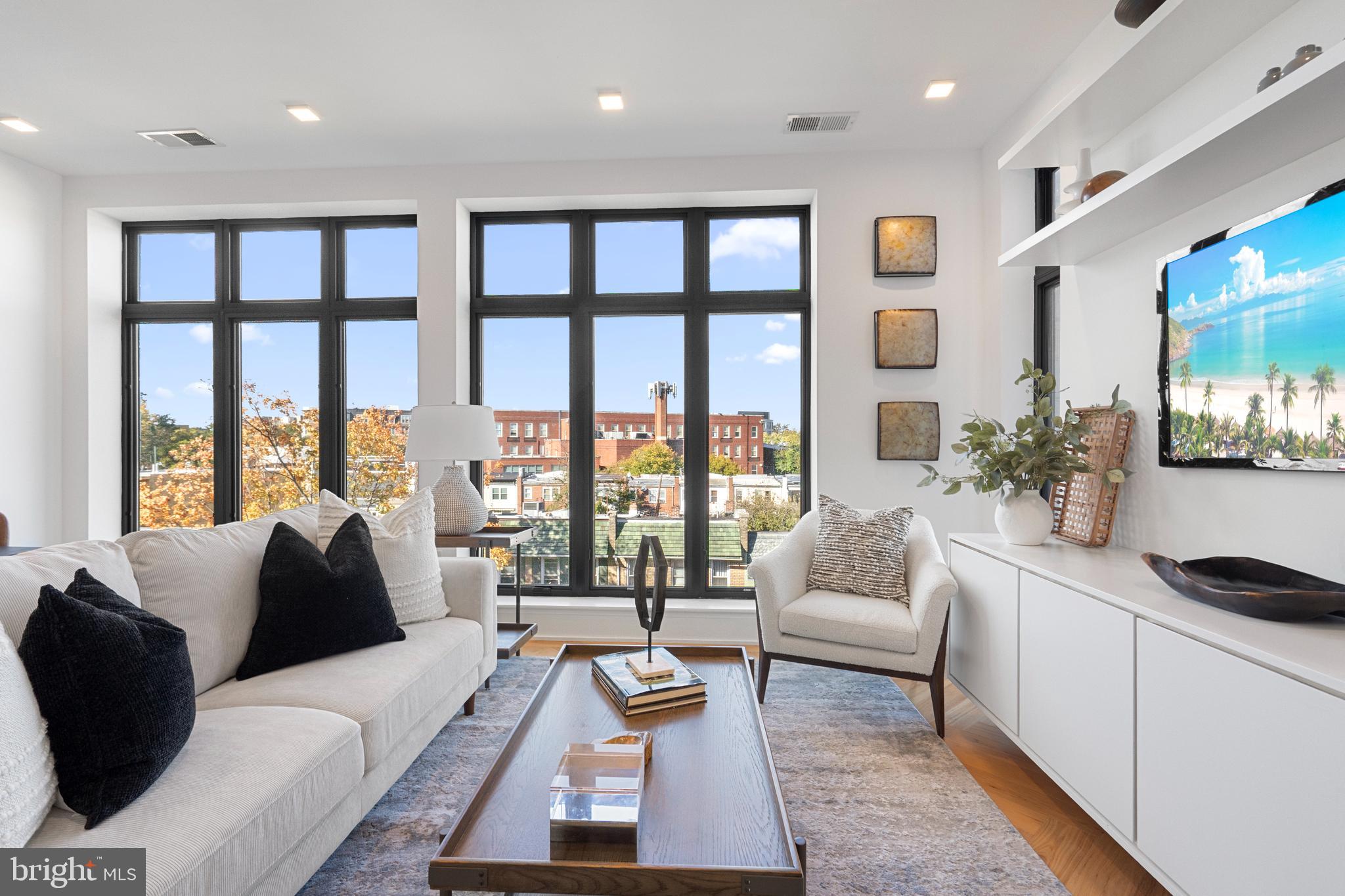 1345 K STREET SE 401