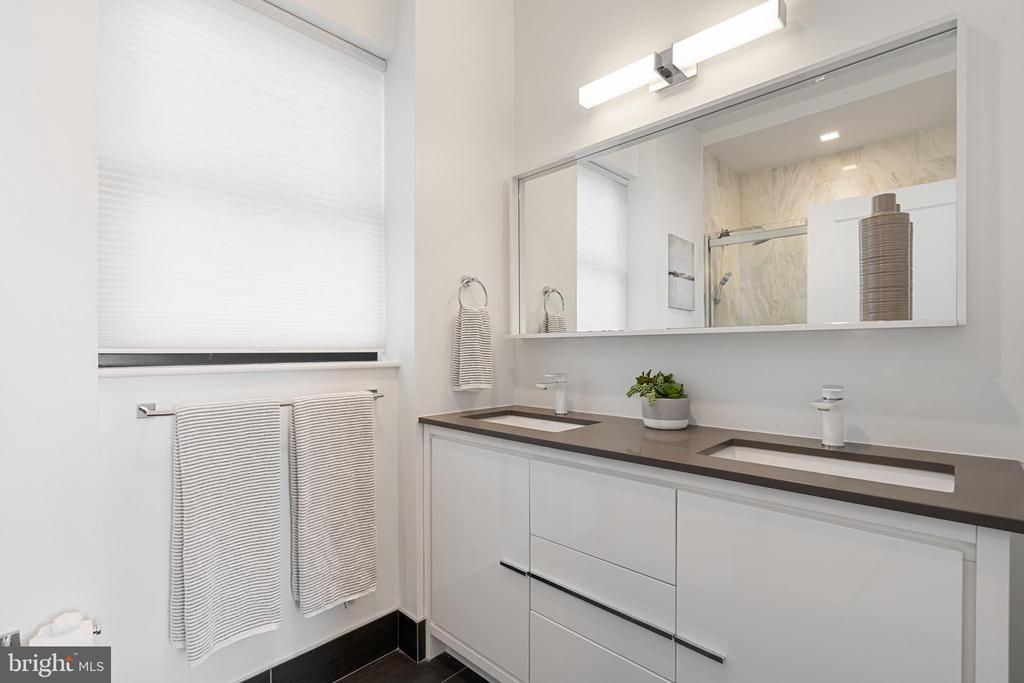 1345 K STREET SE 401