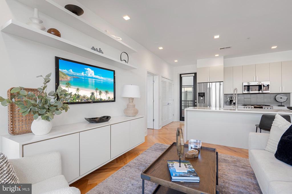 1345 K STREET SE 401