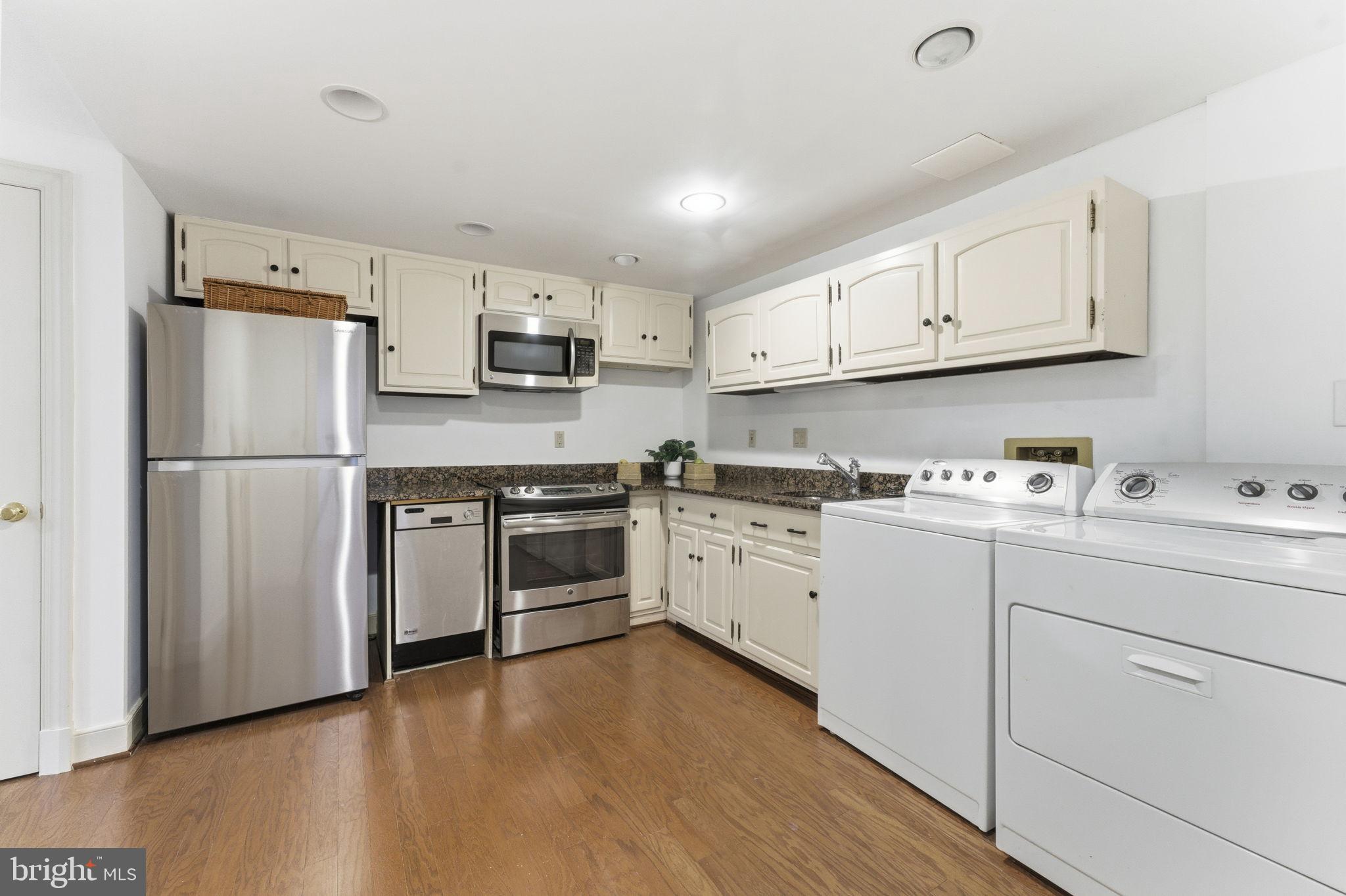 4354 WESTOVER PLACE NW