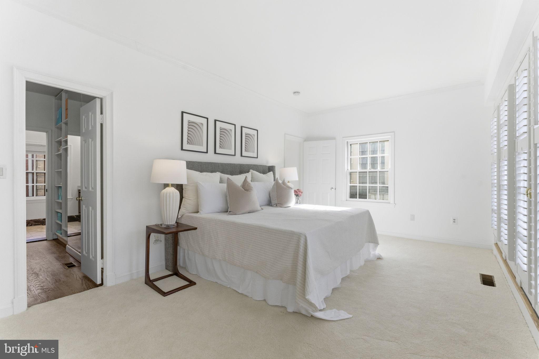 4354 WESTOVER PLACE NW