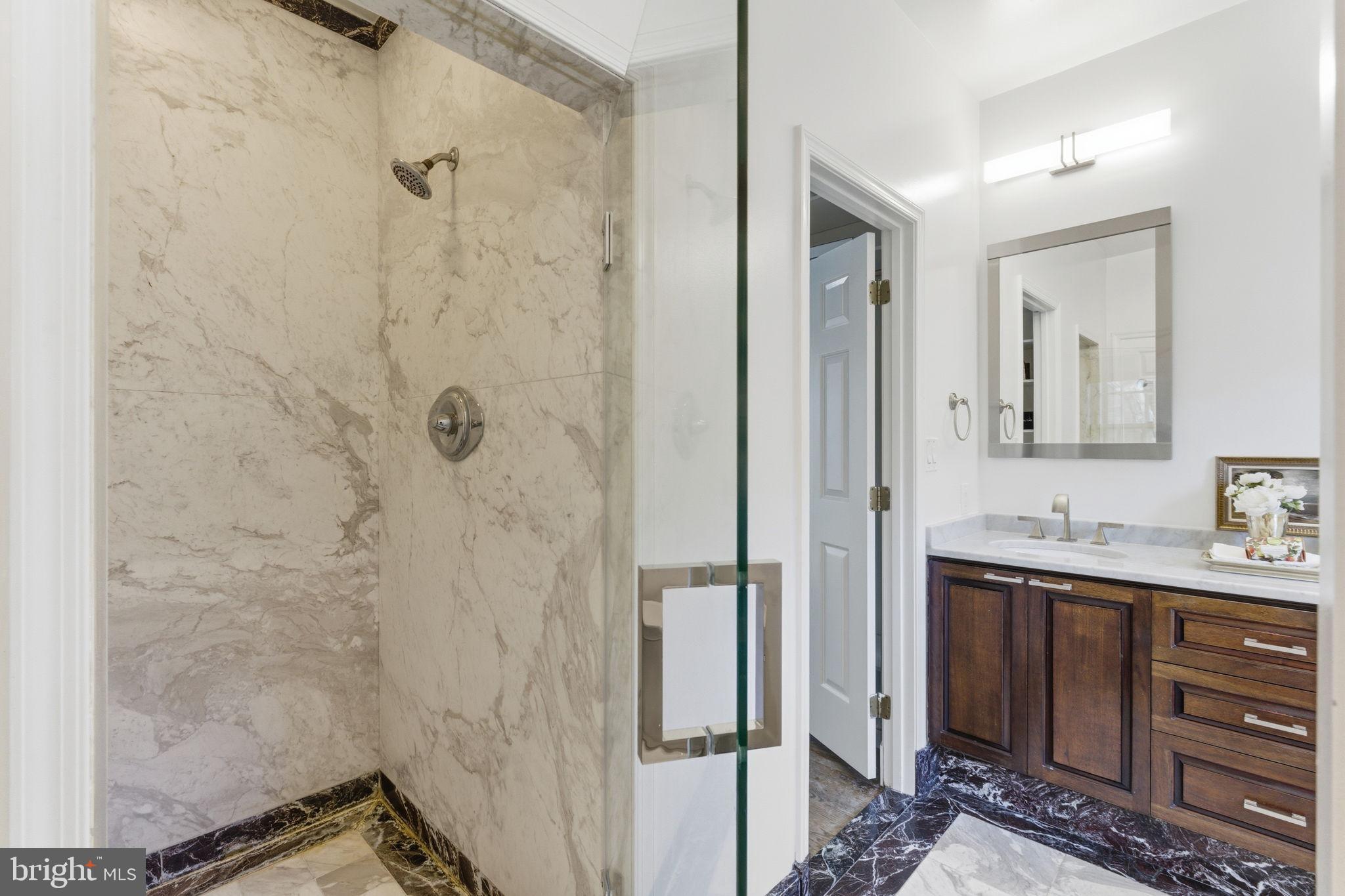 4354 WESTOVER PLACE NW