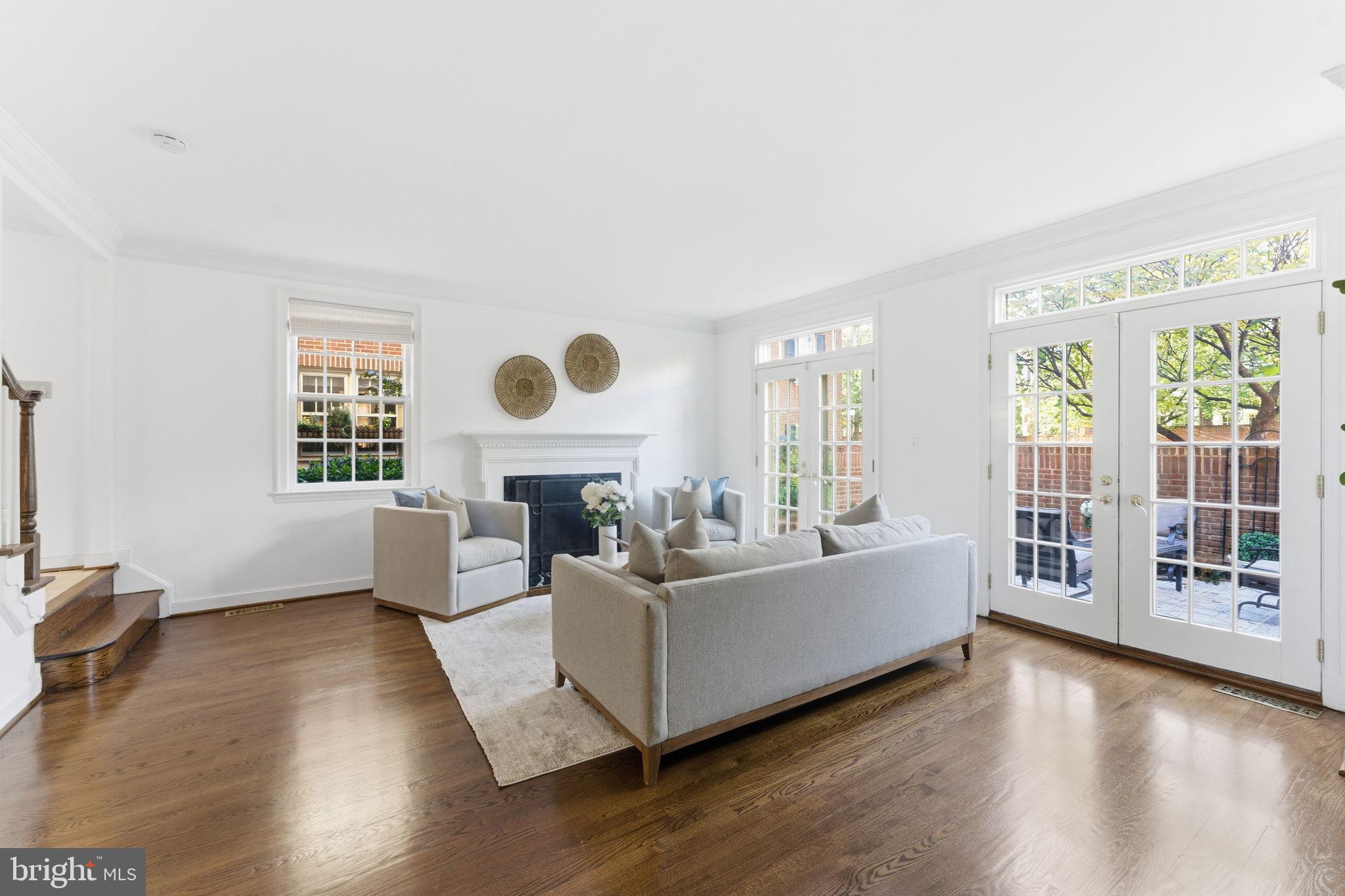 4354 WESTOVER PLACE NW