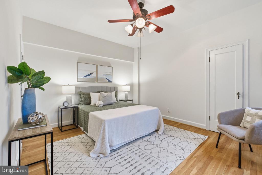 4007 CONNECTICUT AVENUE NW 304