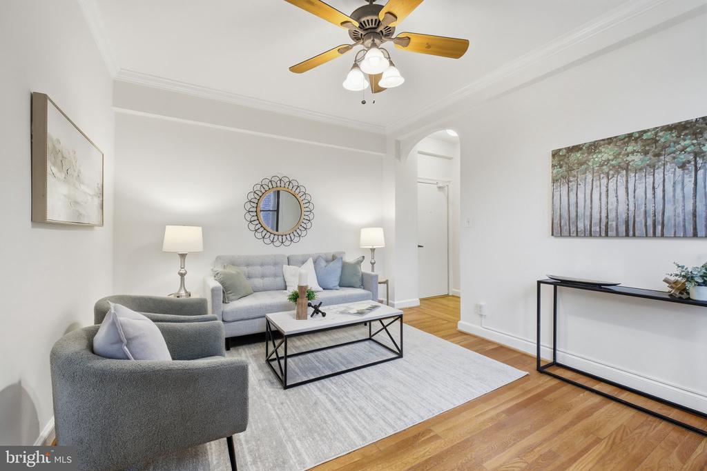 4007 CONNECTICUT AVENUE NW 304