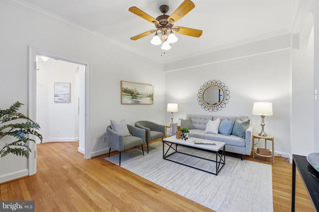 4007 CONNECTICUT AVENUE NW 304