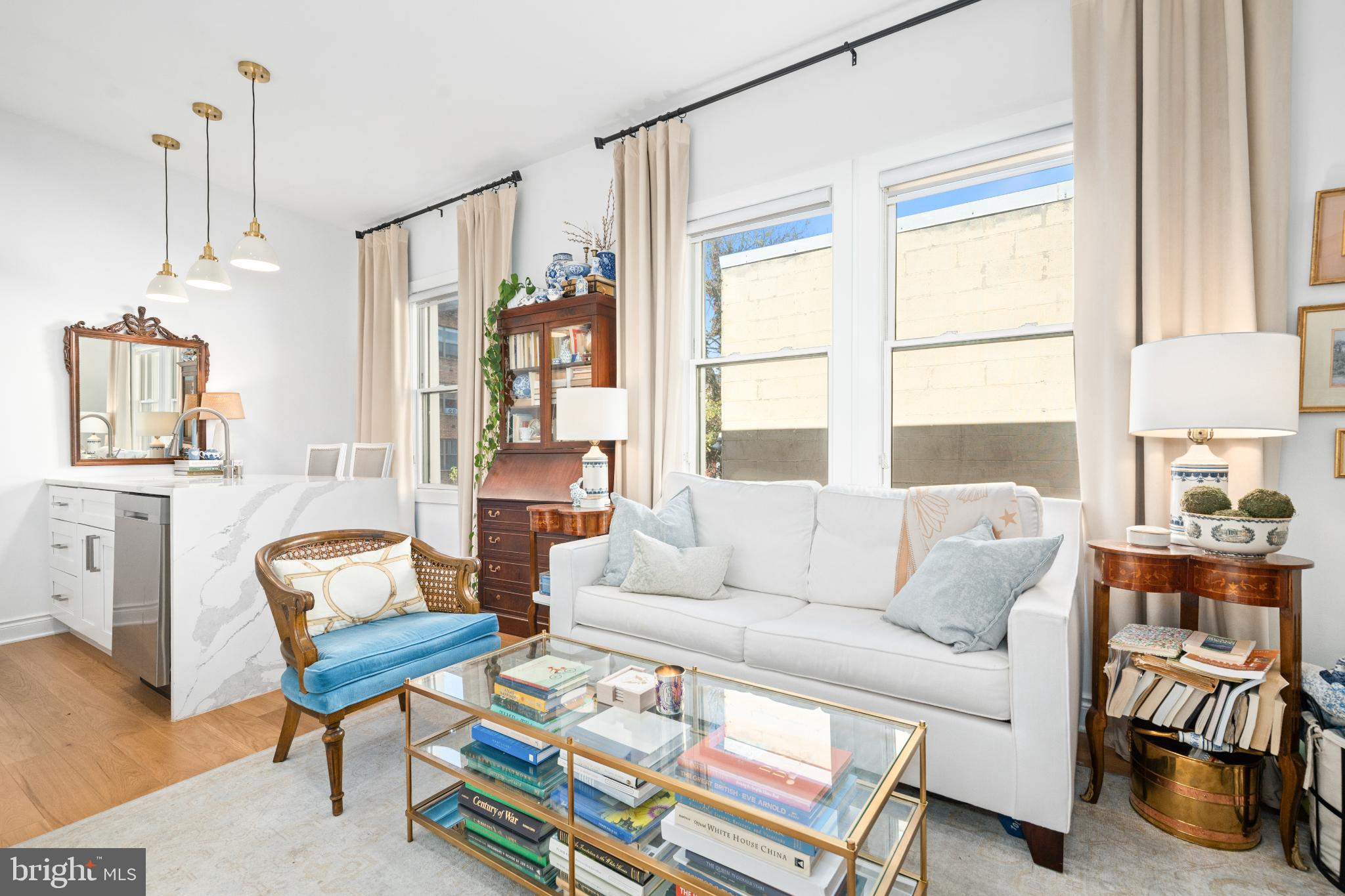 317 3RD STREET SE 33