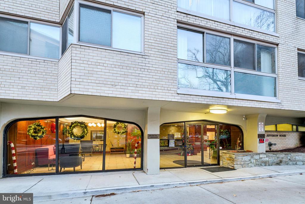 922 24TH STREET NW 117