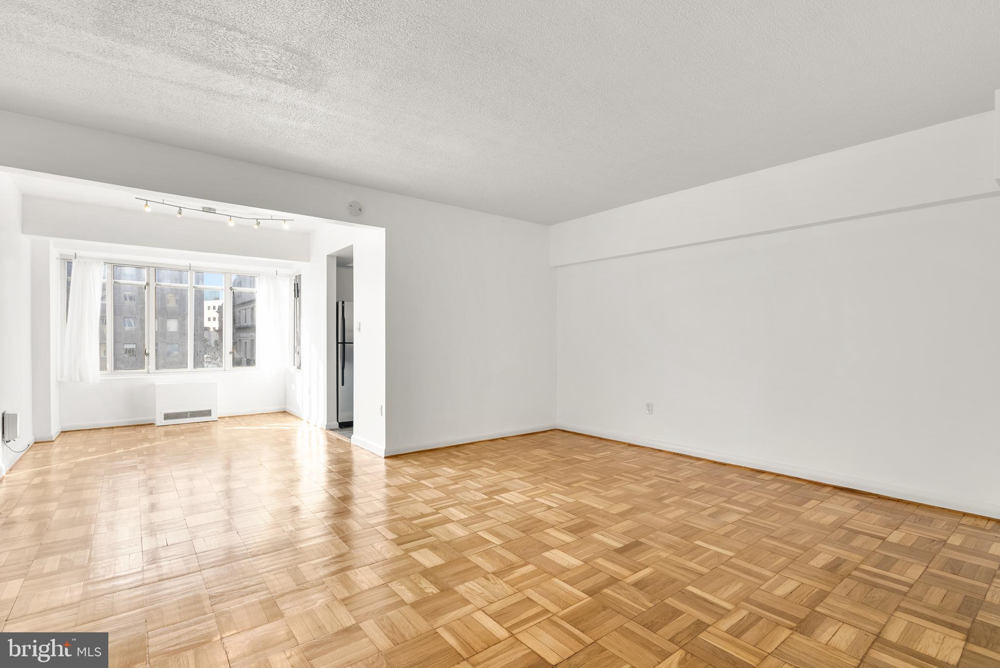 1727 MASSACHUSETTS AVENUE NW 502