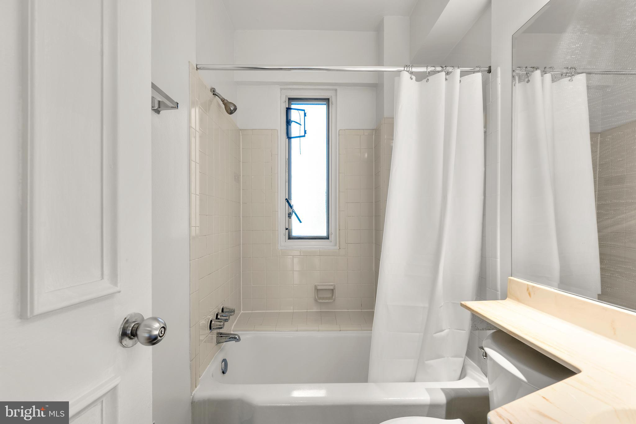 1727 MASSACHUSETTS AVENUE NW 502