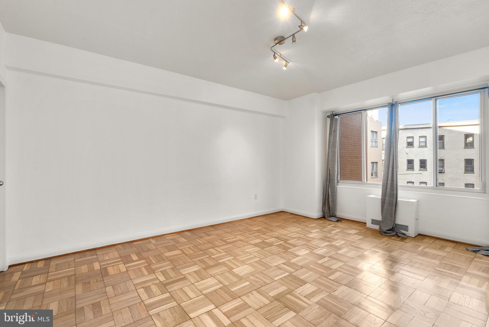 1727 MASSACHUSETTS AVENUE NW 502